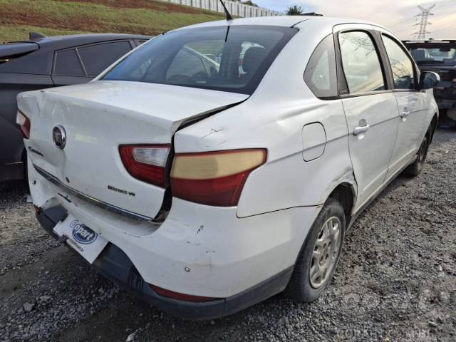 2013 FIAT GRAND SIENA 