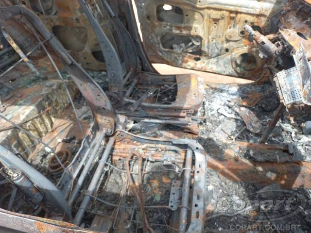 2024 TOYOTA YARIS SEDA 