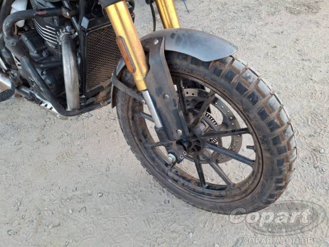 2024 TRIUMPH SCRAMBLER 