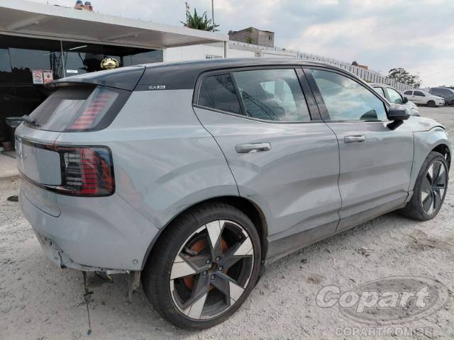 2024 VOLVO EX30 