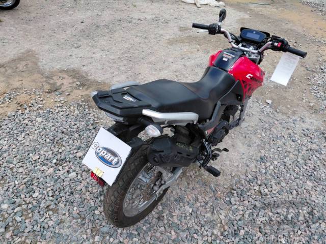 2024 YAMAHA CROSSER 
