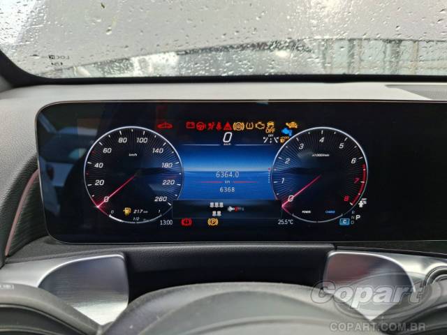 2025 MERCEDES BENZ GLB 