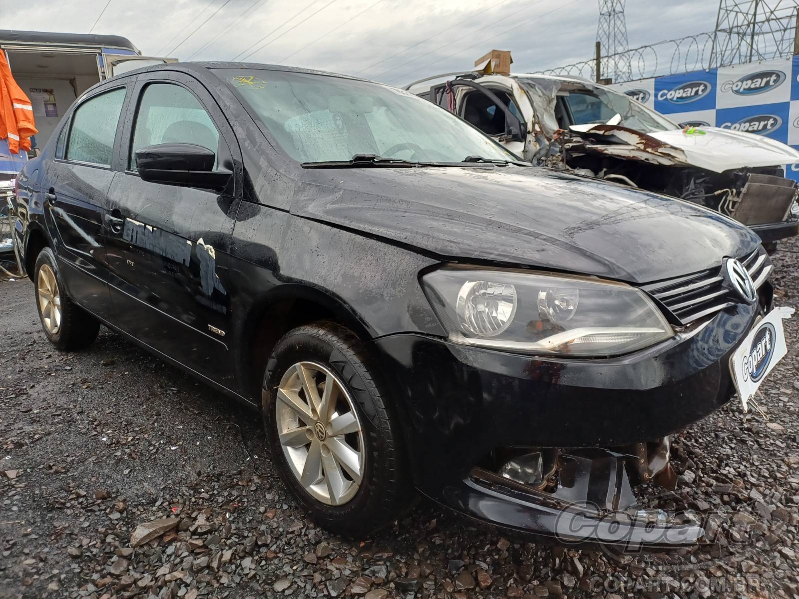 Veículo VW - VolksWagen Voyage VOLKSWAGEN VOYAGE 1.6 TOTAL FLEX 2014 2014 em leilão