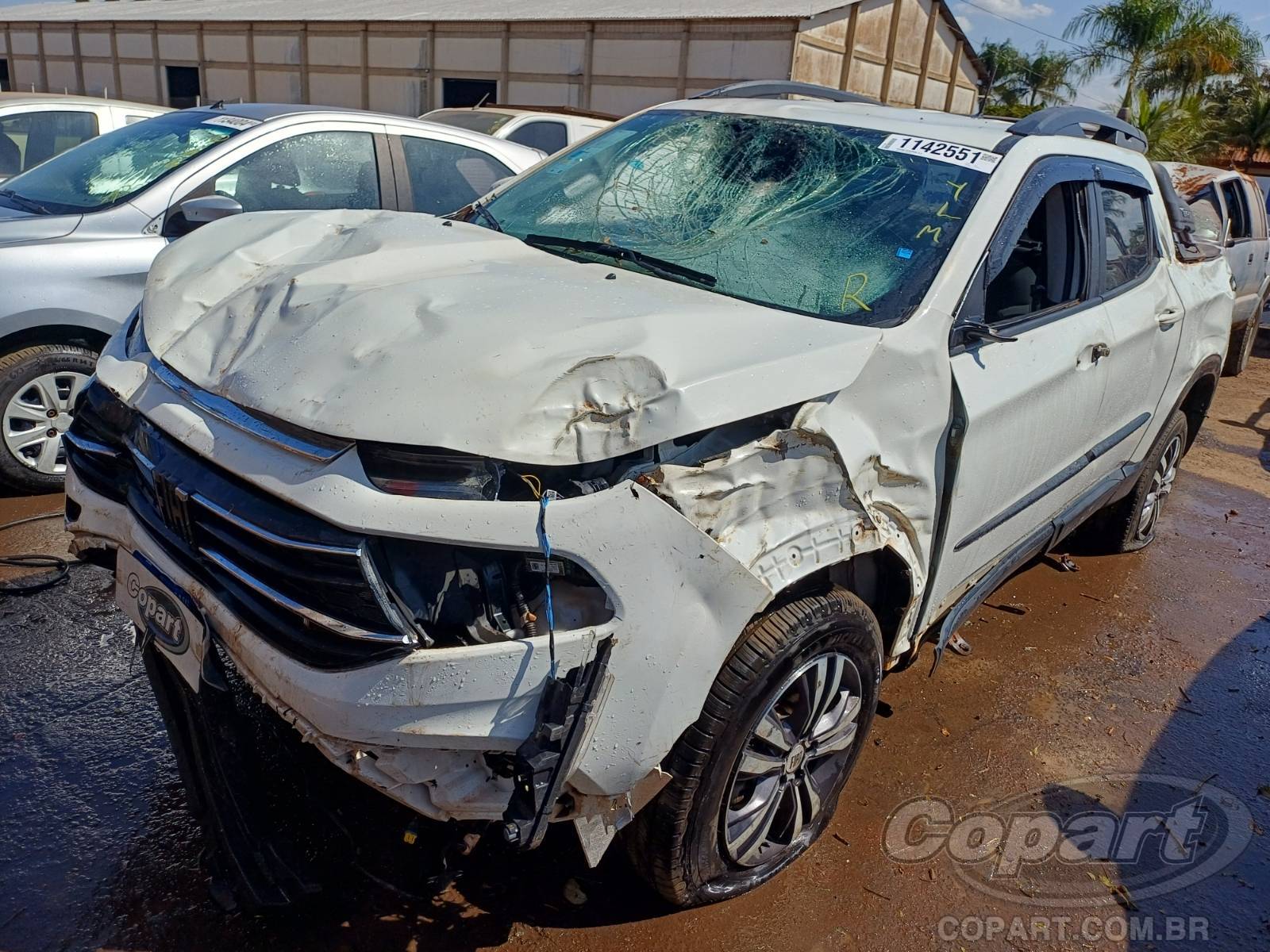 Foto 2: 2023 FIAT TORO