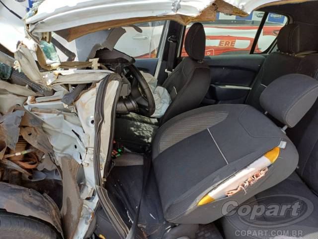 2022 RENAULT SANDERO 