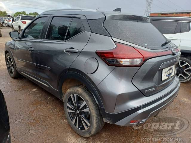 2024 NISSAN KICKS 