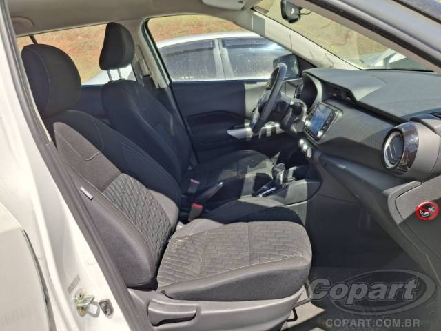 2022 NISSAN KICKS 