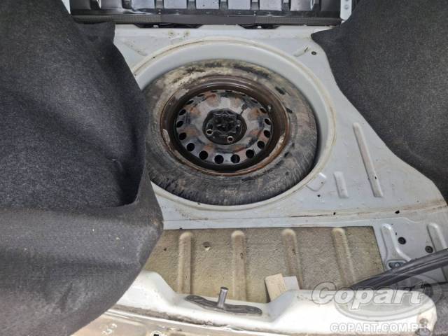 2014 VOLKSWAGEN VOYAGE 