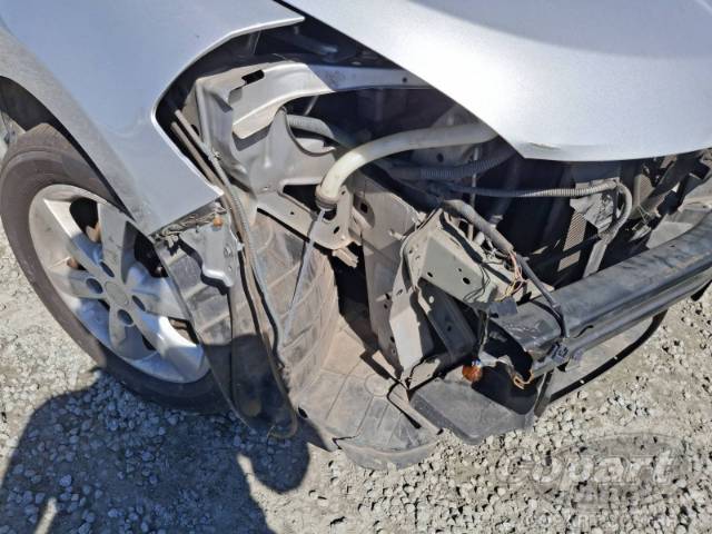 2010 NISSAN TIIDA 
