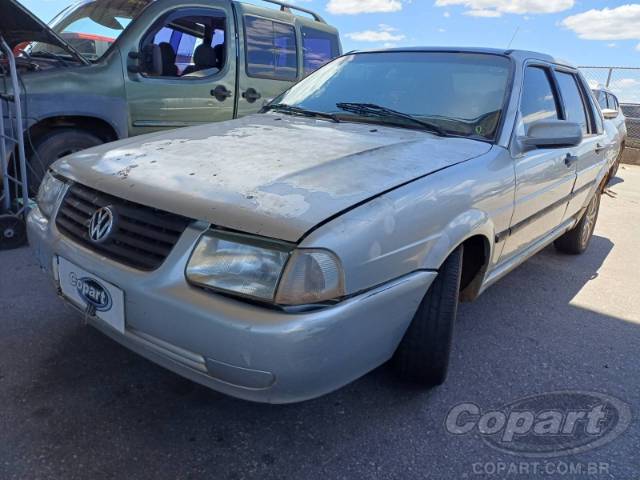 2003 VOLKSWAGEN SANTANA 