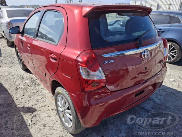 2015 TOYOTA ETIOS 