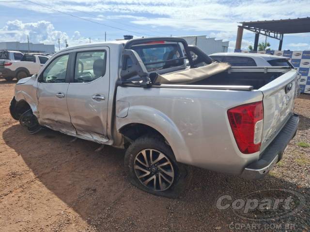 2021 NISSAN FRONTIER CD 