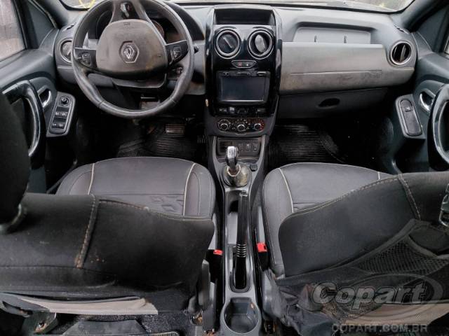 2017 RENAULT DUSTER OROCH 