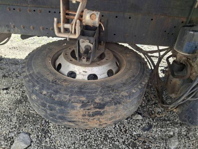 2010 MERCEDES BENZ L-1318 