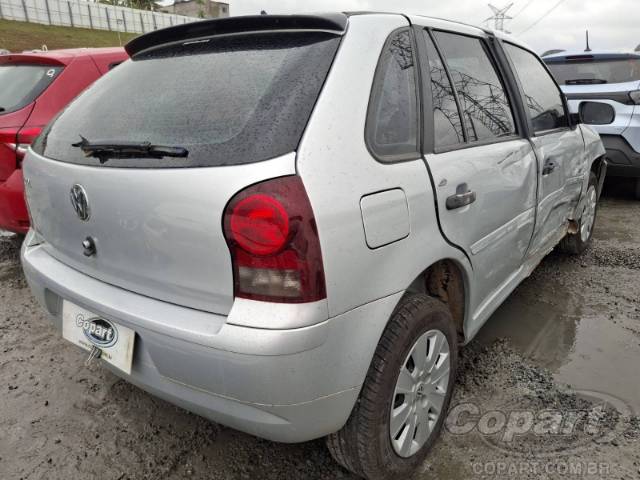 2013 VOLKSWAGEN GOL 