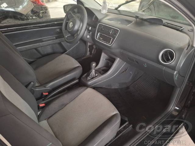 2015 VOLKSWAGEN UP 