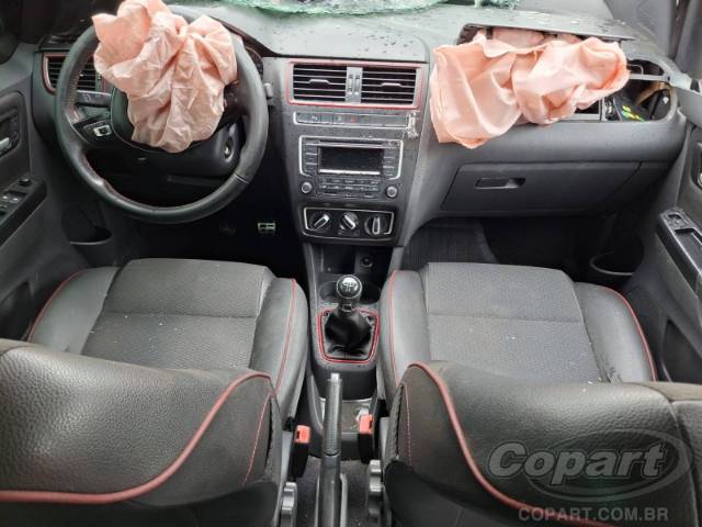 2016 VOLKSWAGEN FOX 
