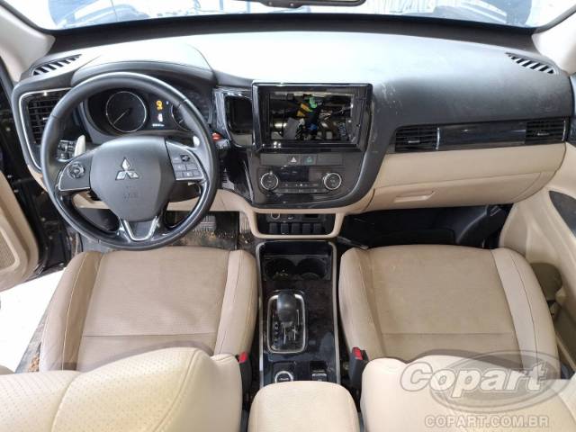 2018 MITSUBISHI OUTLANDER 