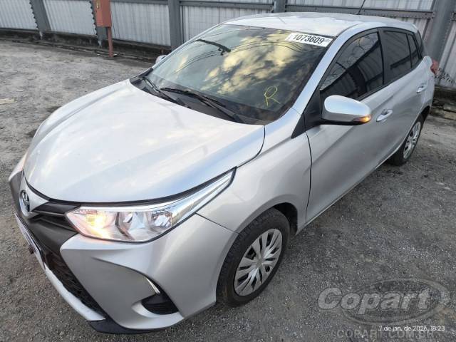 2025 TOYOTA YARIS 