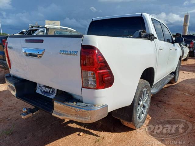 2020 TOYOTA HILUX CD 