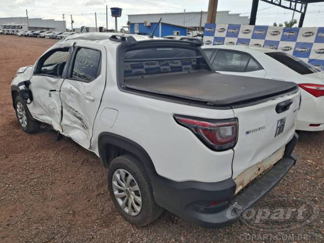 2025 FIAT STRADA CD 