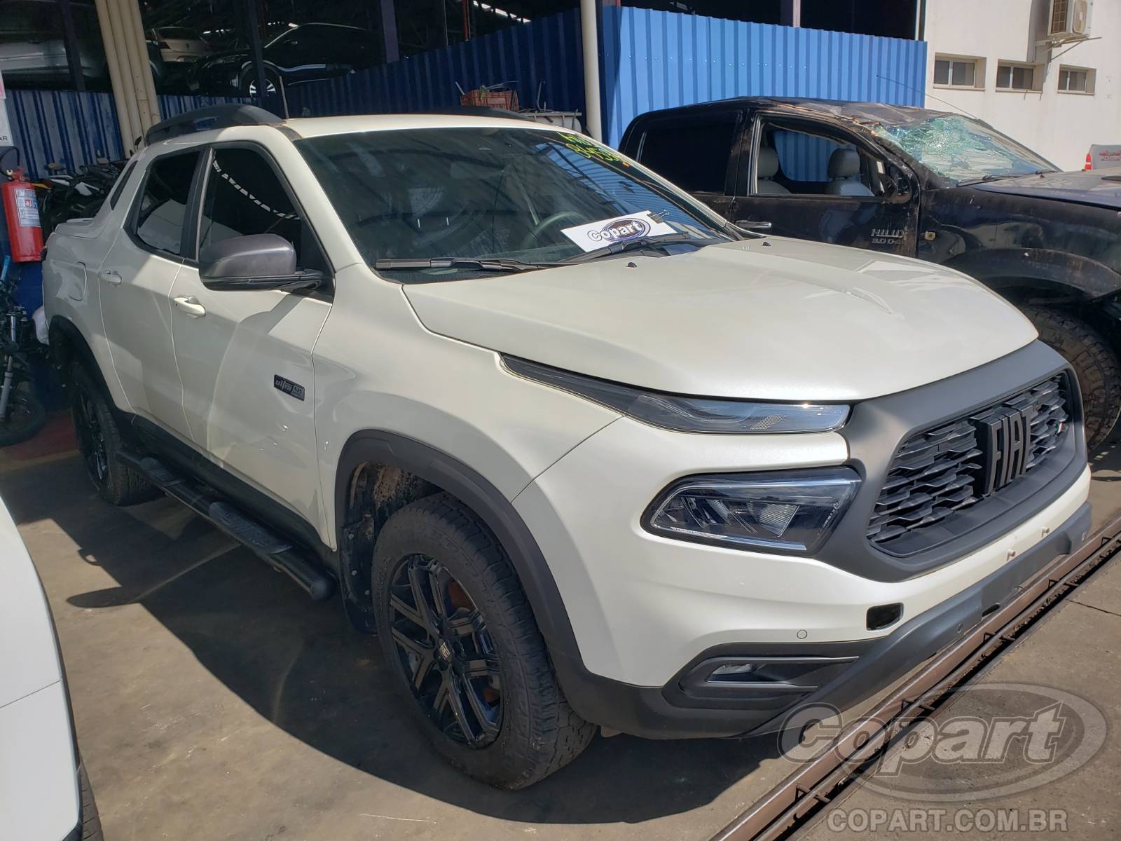 Veículo Fiat Toro Fiat Toro Ultra 2.0 Multijet Turbo 2023 Enchente Médio 2023 em leilão