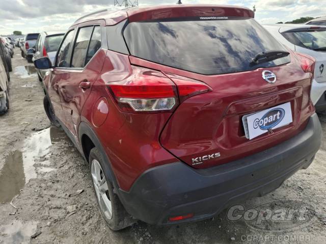 2019 NISSAN KICKS 