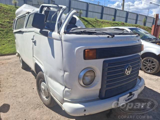 2010 VOLKSWAGEN KOMBI 