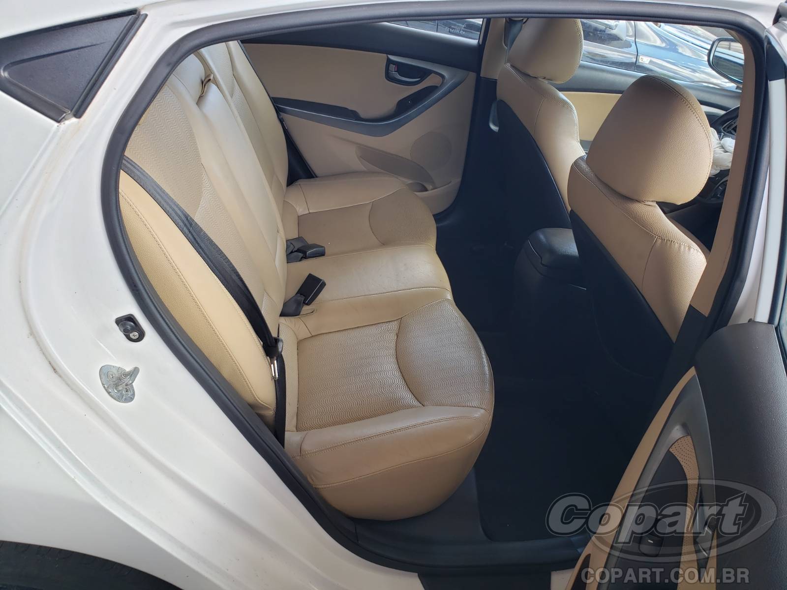 Foto 6 de 12: 2013 HYUNDAI ELANTRA