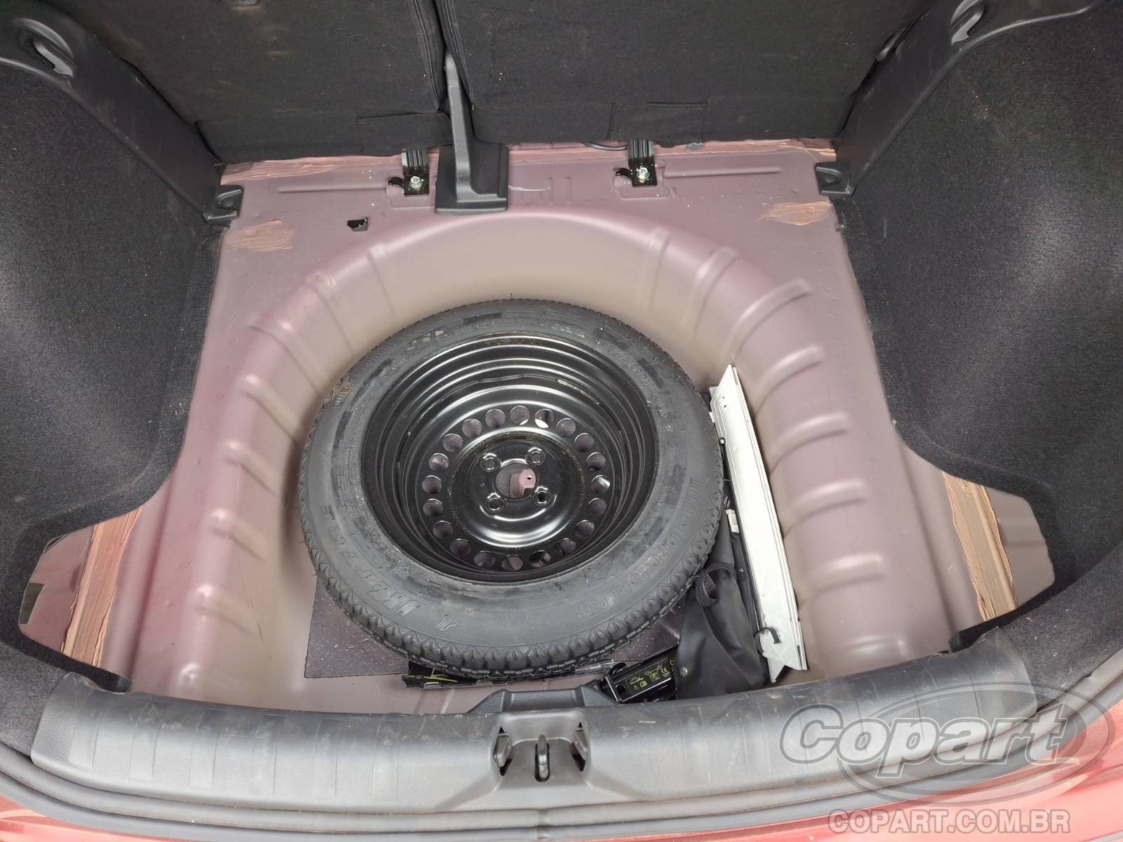 Foto 10 de 14: 2025 NISSAN KICKS PLAY