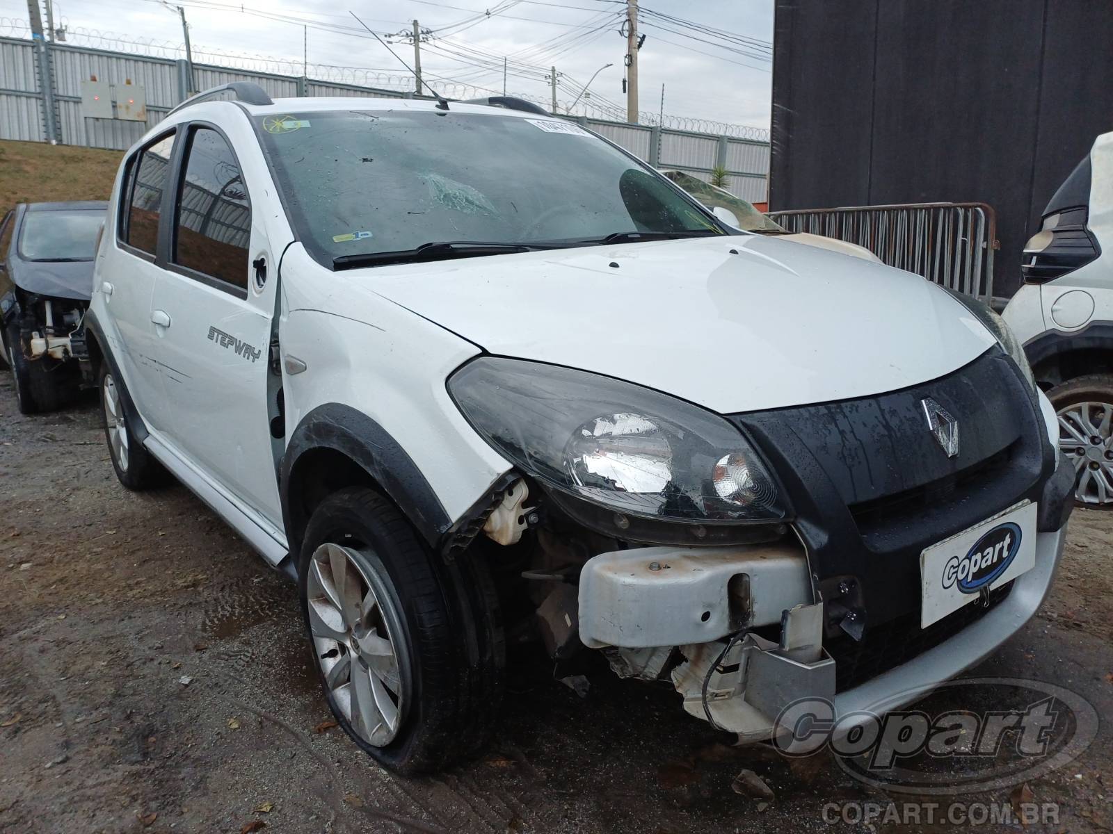 Veículo Renault Sandero Renault Sandero Stepway 1.6 Hi-Power 2014 2014 em leilão