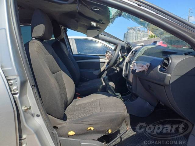 2020 RENAULT DUSTER 