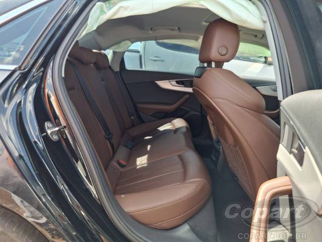 2019 AUDI A4 