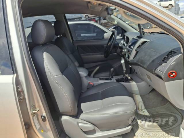 2008 TOYOTA HILUX CD 