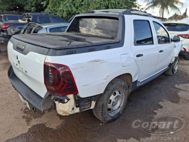 2021 RENAULT DUSTER OROCH 
