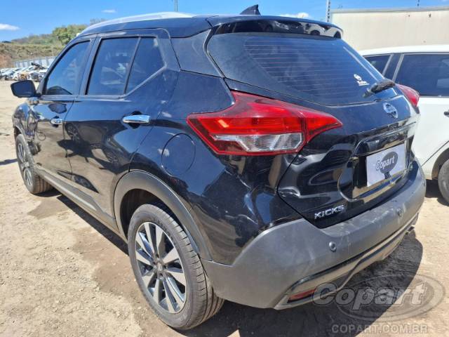 2020 NISSAN KICKS 