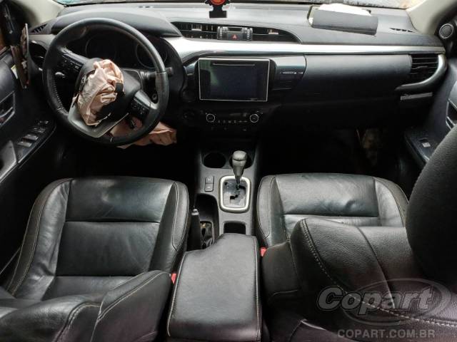 2017 TOYOTA HILUX CD 