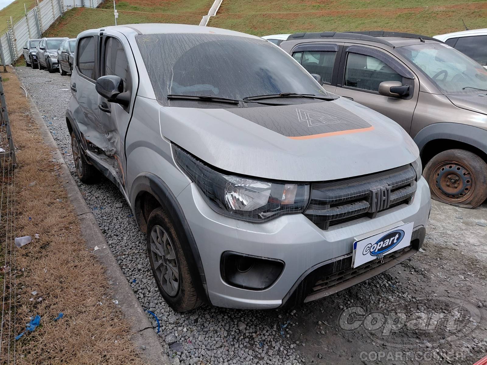 Veículo Fiat Mobi Fiat Mobi Like 1.0 Fire 2018 Colisão Lateral 2018 em leilão