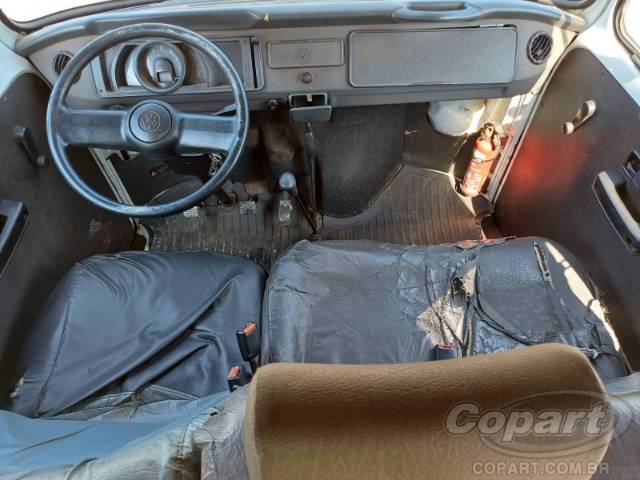 2010 VOLKSWAGEN KOMBI 