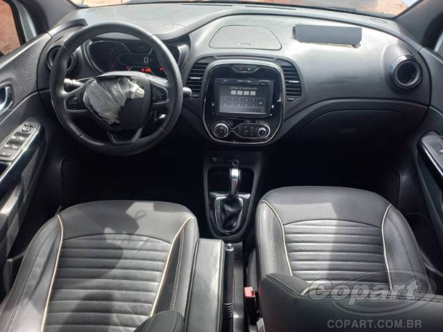 2021 RENAULT CAPTUR 