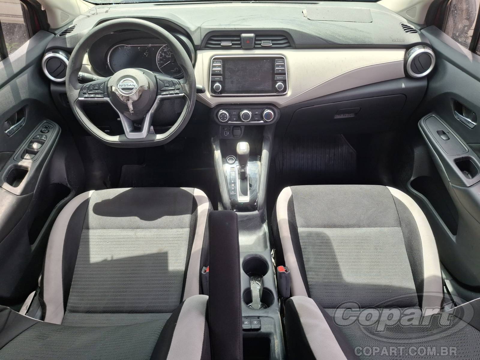 2022 NISSAN VERSA — foto 9 de 12