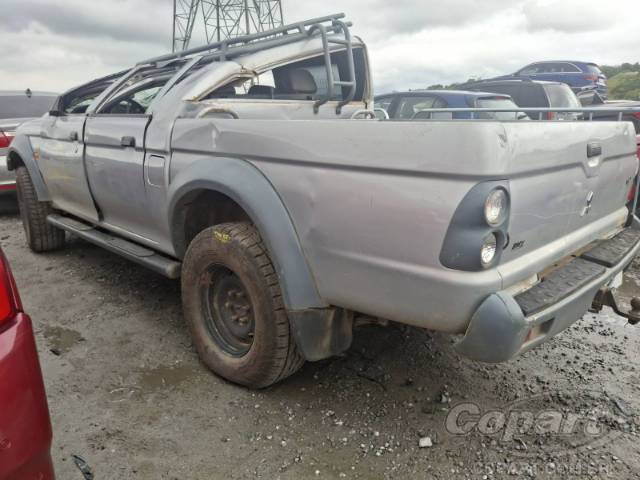 2011 MITSUBISHI L200 OUTDOOR CD 