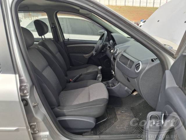 2011 RENAULT LOGAN 