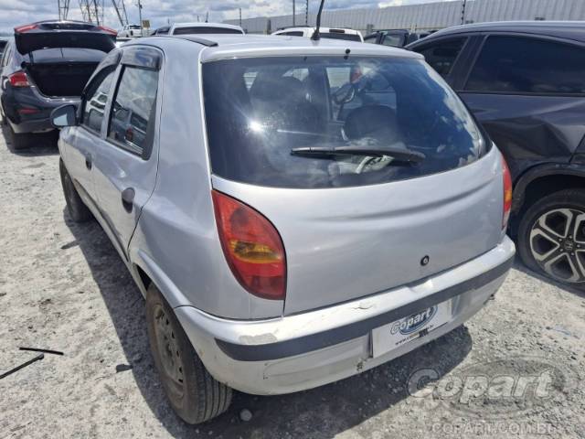 2003 CHEVROLET CELTA 