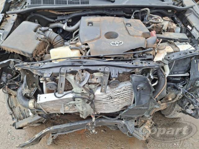 2022 TOYOTA HILUX CD 