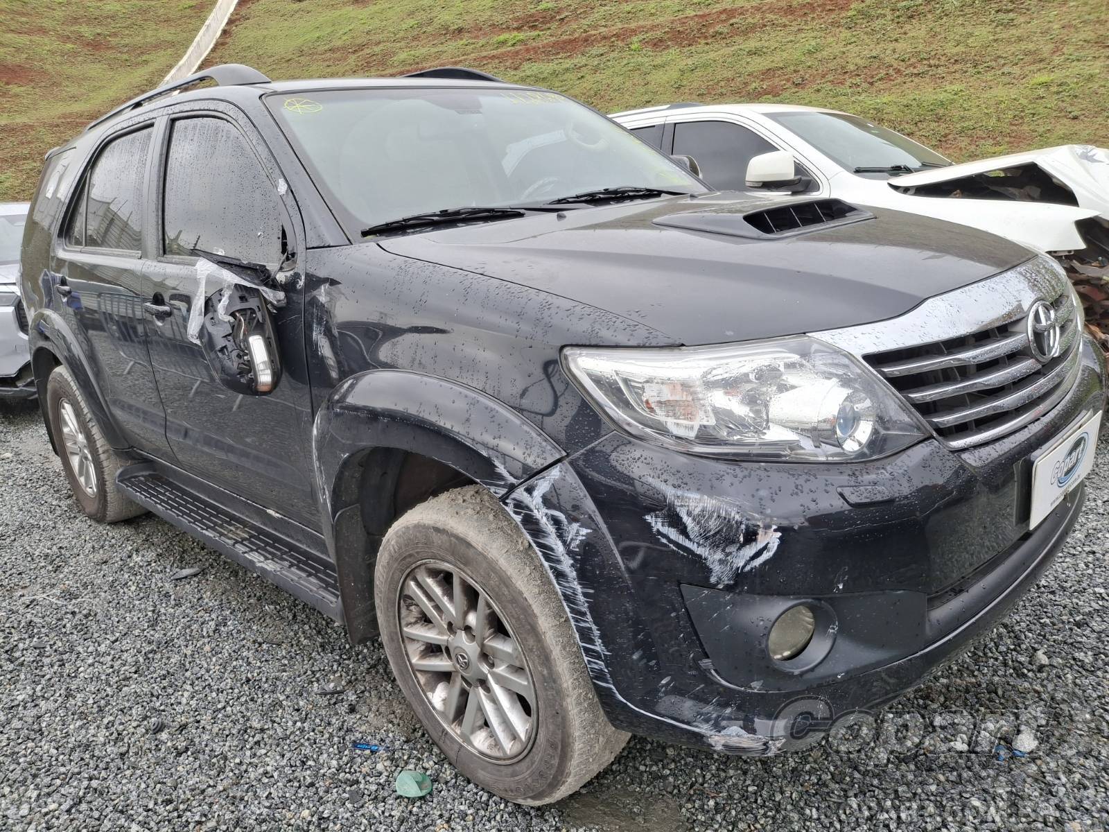 Hilux SW4 SRV 3.0 D-4D Turbo