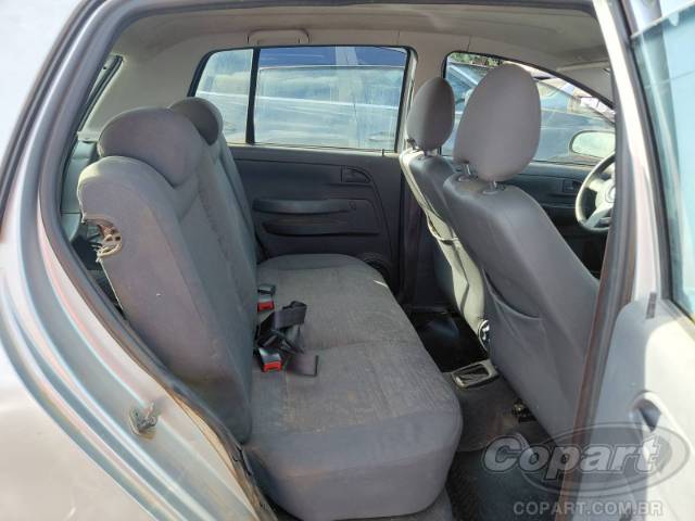 2005 VOLKSWAGEN FOX 