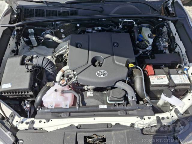 2025 TOYOTA HILUX CD 