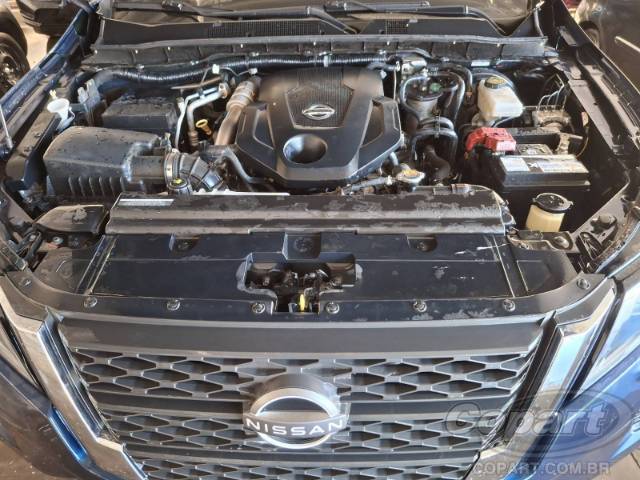2024 NISSAN FRONTIER CD 