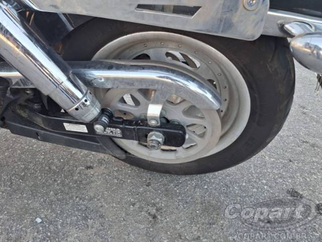 2013 HARLEY-DAVIDSON DYNA 